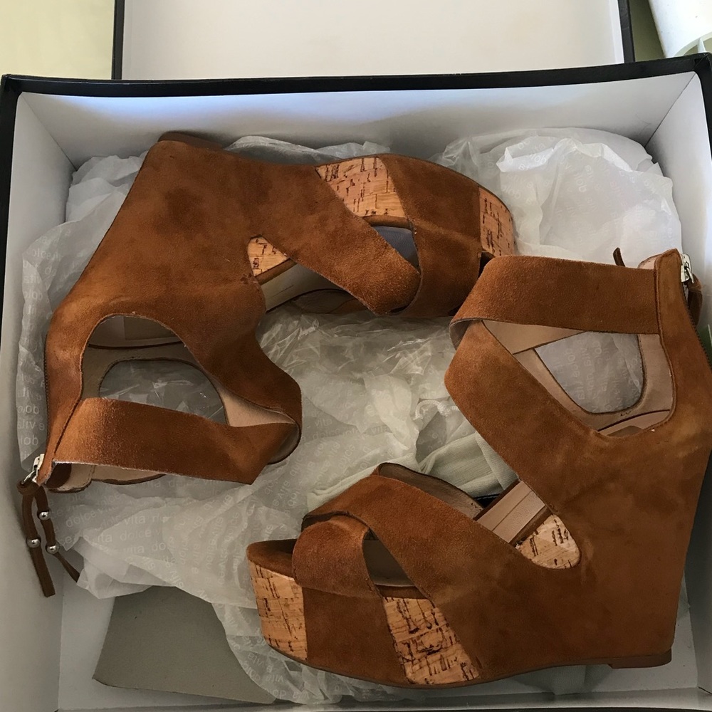 Dolce Vita tan suede wedges